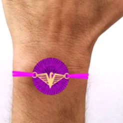 18k Exquisite Eagle Charm Gold Rakhi
