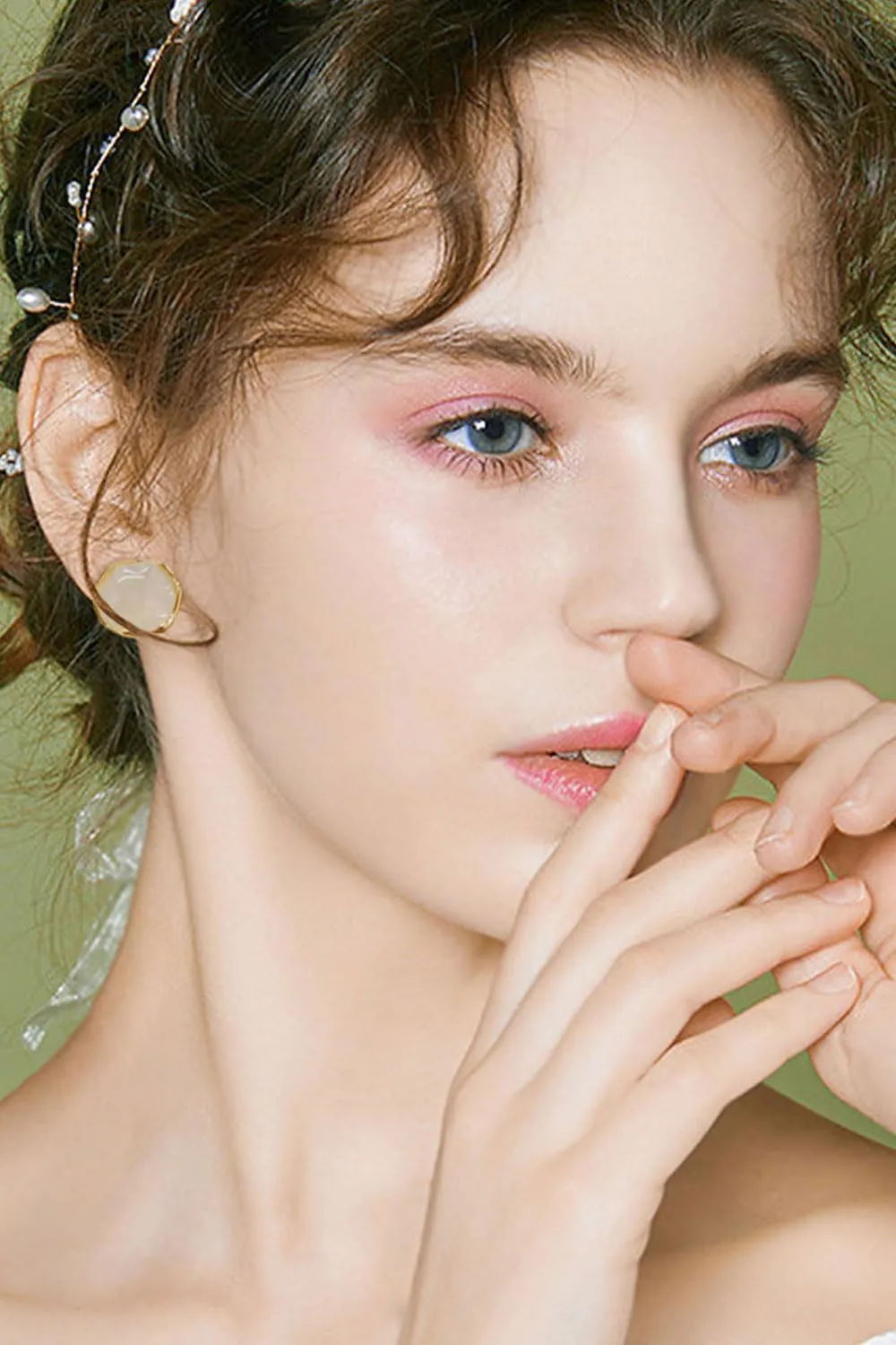 Acrylic Earrings for Women's Resin Hoop 18k Gold Studs Vintage Hypoallergenic Trendy Earrings