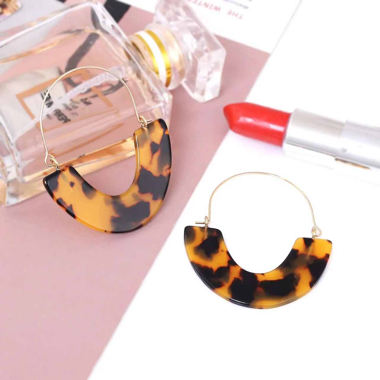 Acrylic Earrings Tortoise Hoop Earrings Statement Wire Resin Earrings Fan Drop Dangle Earring for Women