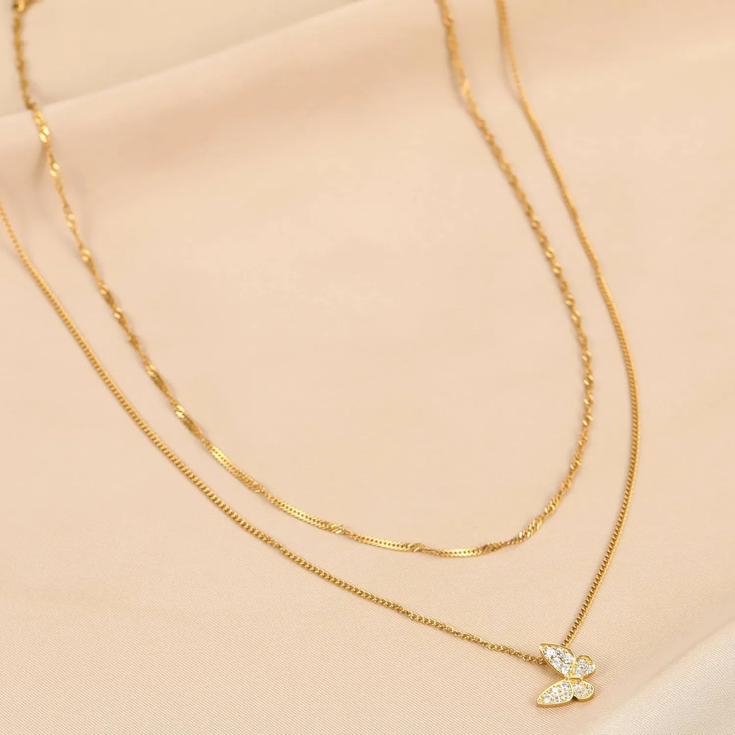 Butterly Necklaces for Women Heart Necklace 14K Dainty Gold Choker Handmade Necklaces Chain Shell Dainty Gold Choker Necklace for Women