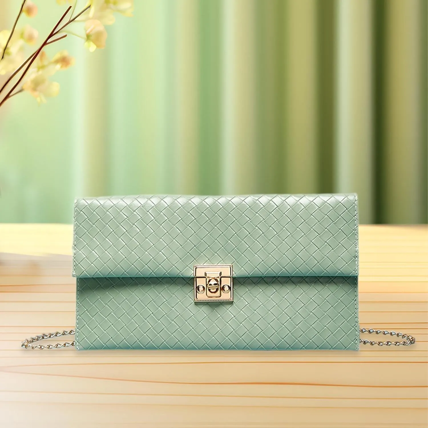 Clutch for Women Purse Elegant Evening Bag for Night Out Dinner Prom Travel