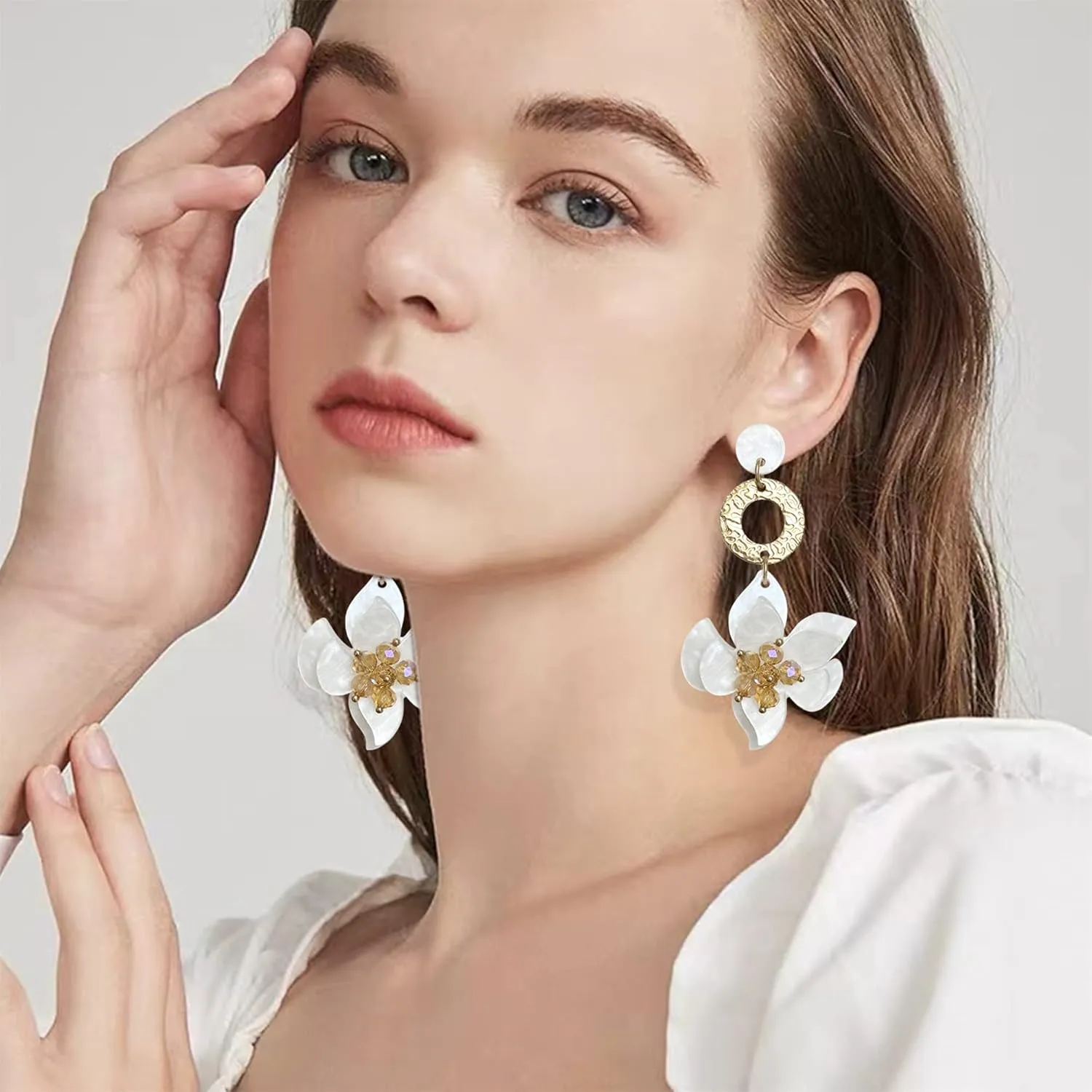 Elegant Bohemian Acrylic Flower Dangle Drop Earrings - Chic Dainty Resin Flower Petal Statement Stud Earrings with Gold Beads for Sister, Mom, Lover and Friends