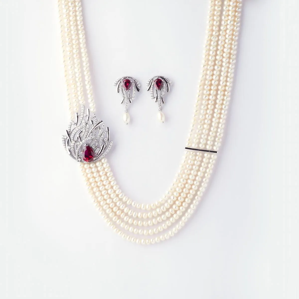 Exquisite Real Pearl Necklace Set