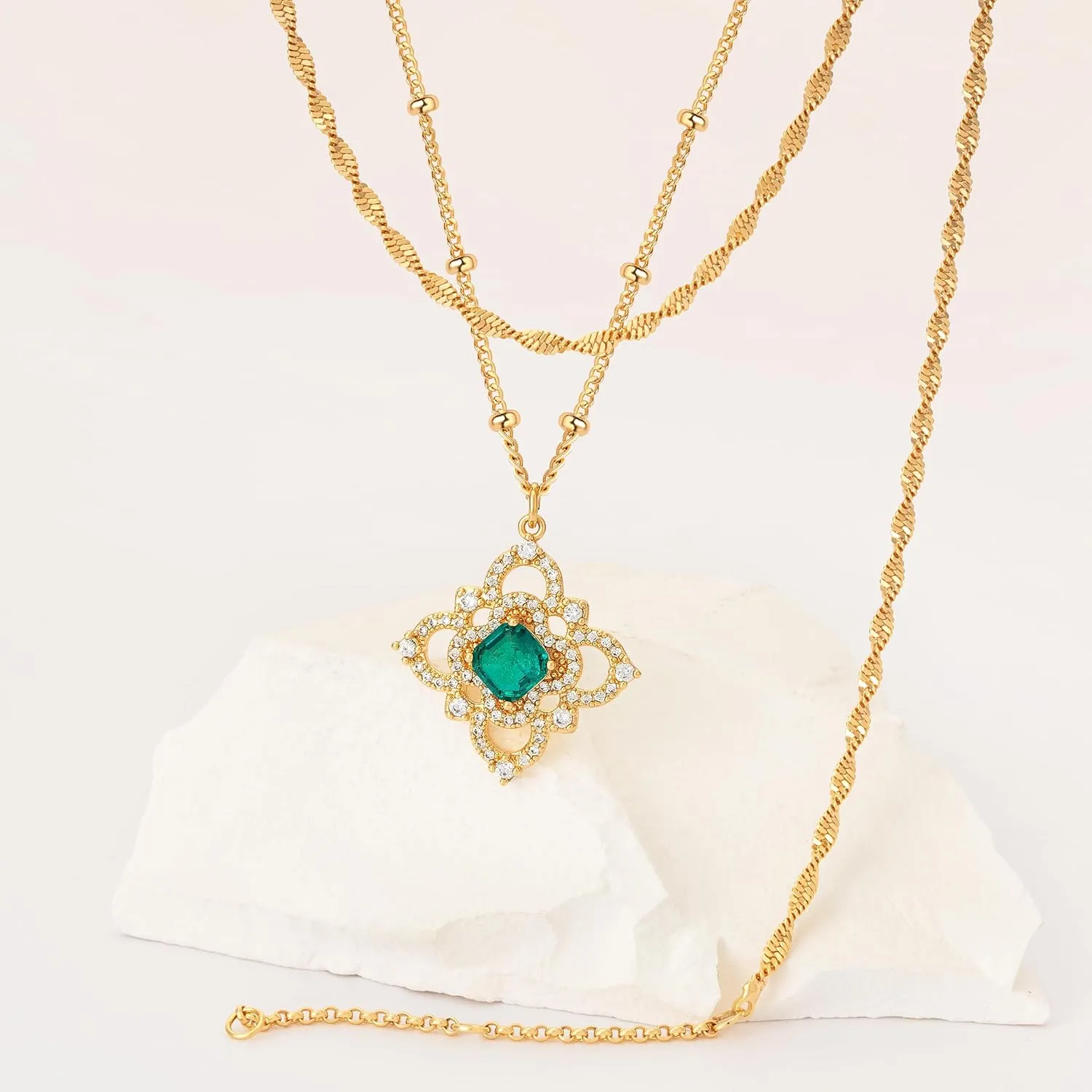 Fettero Layered Gold Necklaces for Women Dainty Necklace 14K Gold Plated Layered Necklaces Trendy Charm Floral Clover Pendant Necklace Stack Neckalce Jewelry Set for Engagement Birthday