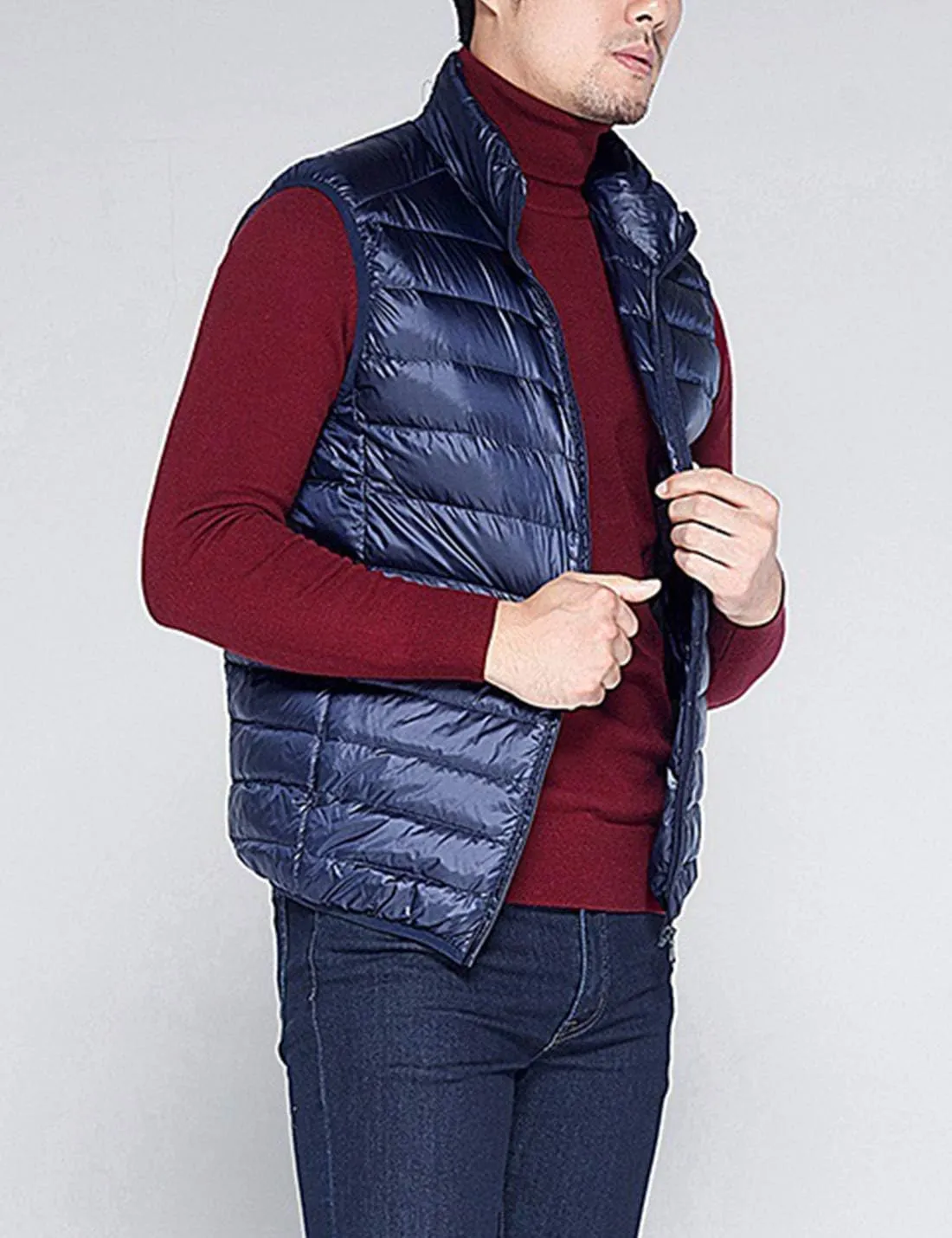 Flygo Men's Outdoor Zip Up Packable Lightweight Down Vest Outdoor Padded Puffer Vests Jackets