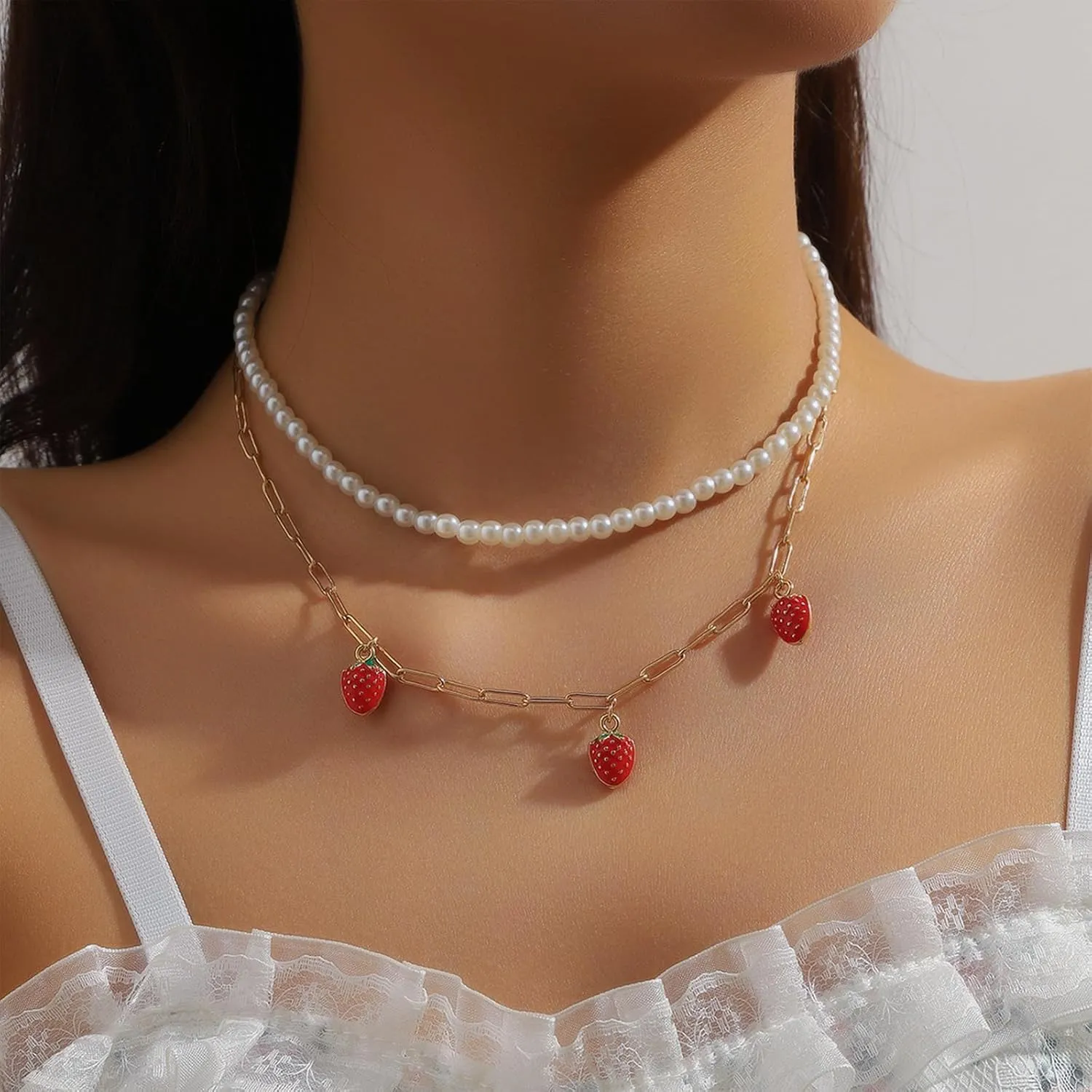 Red Strawberry Necklace for Women Multilayer Fruit Strawberry Cherry Pendant Necklaces Handmade Imitation Pearl Beads Choker Cute Strawberry Charms Party Sweet Jewelry Gift