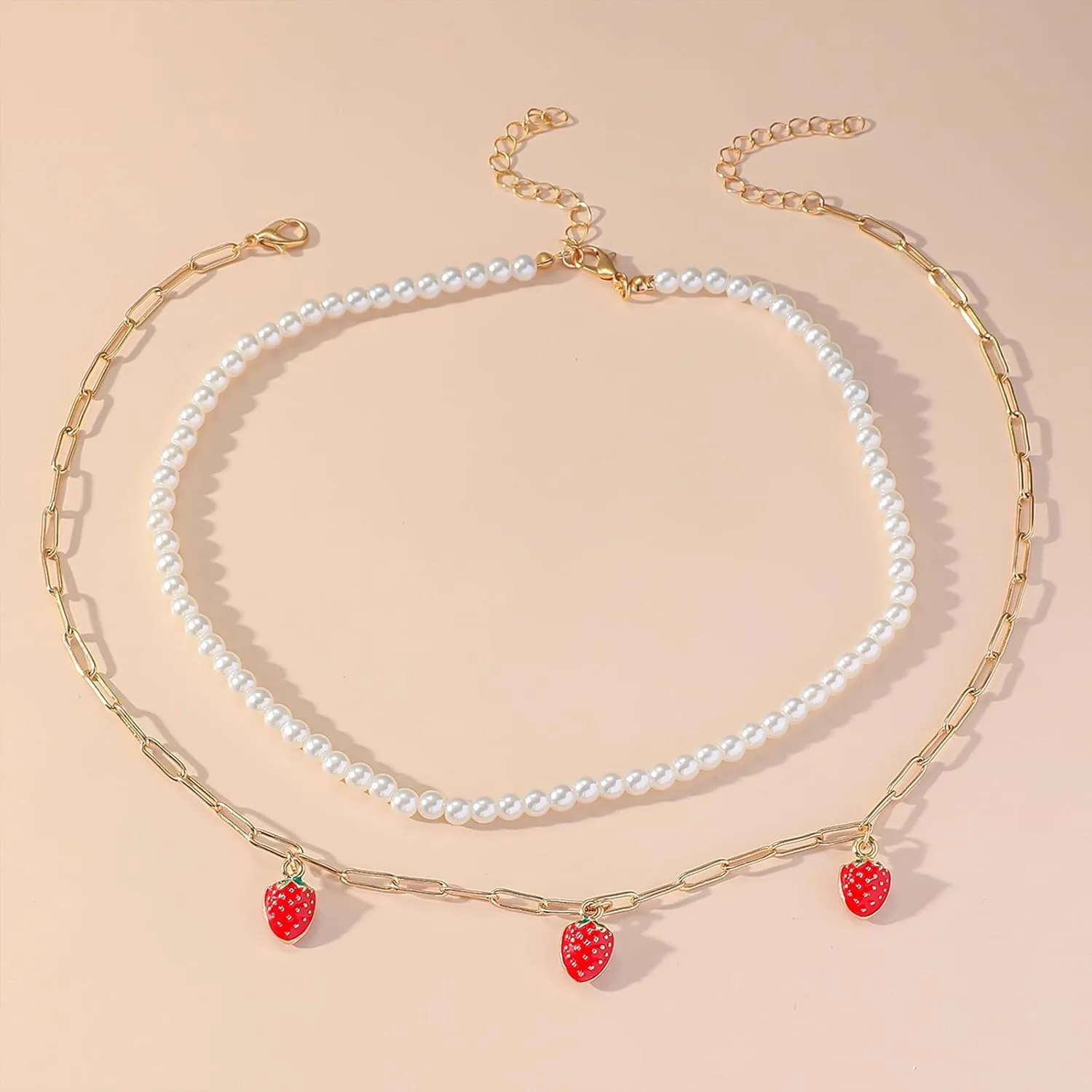 Red Strawberry Necklace for Women Multilayer Fruit Strawberry Cherry Pendant Necklaces Handmade Imitation Pearl Beads Choker Cute Strawberry Charms Party Sweet Jewelry Gift