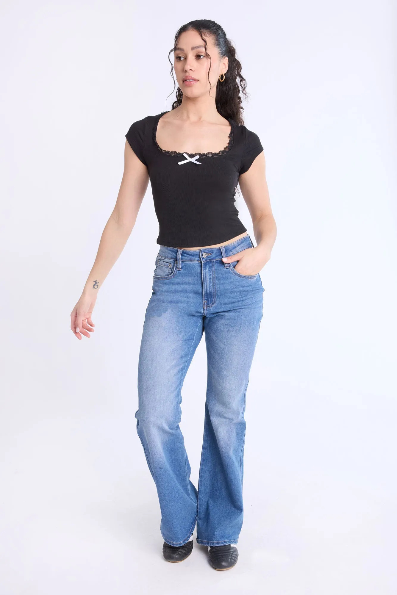 Short Sleeve Lace Trim Baby Tee