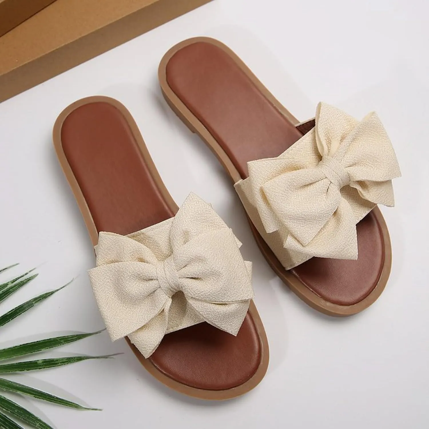 Women's Summer Fashion Bow Knot Flat Sandals 2025 Comfy Casual Open Toe Comfortable Slip On Slide Sandals Wide Width Walking Dress Shoes for Party Casual Beach Vacation
