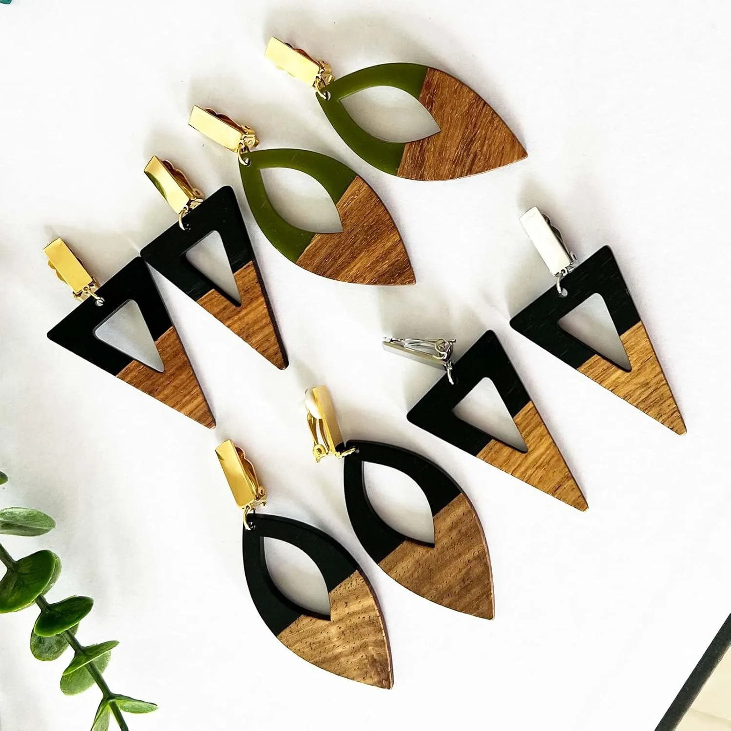 Wooden Geometric Clip On Earrings Women Gold Black Wood Non Pierced Ears Dangle Drop Earrings Triangle Leaf Comfortable Clip Earrings Jewelry