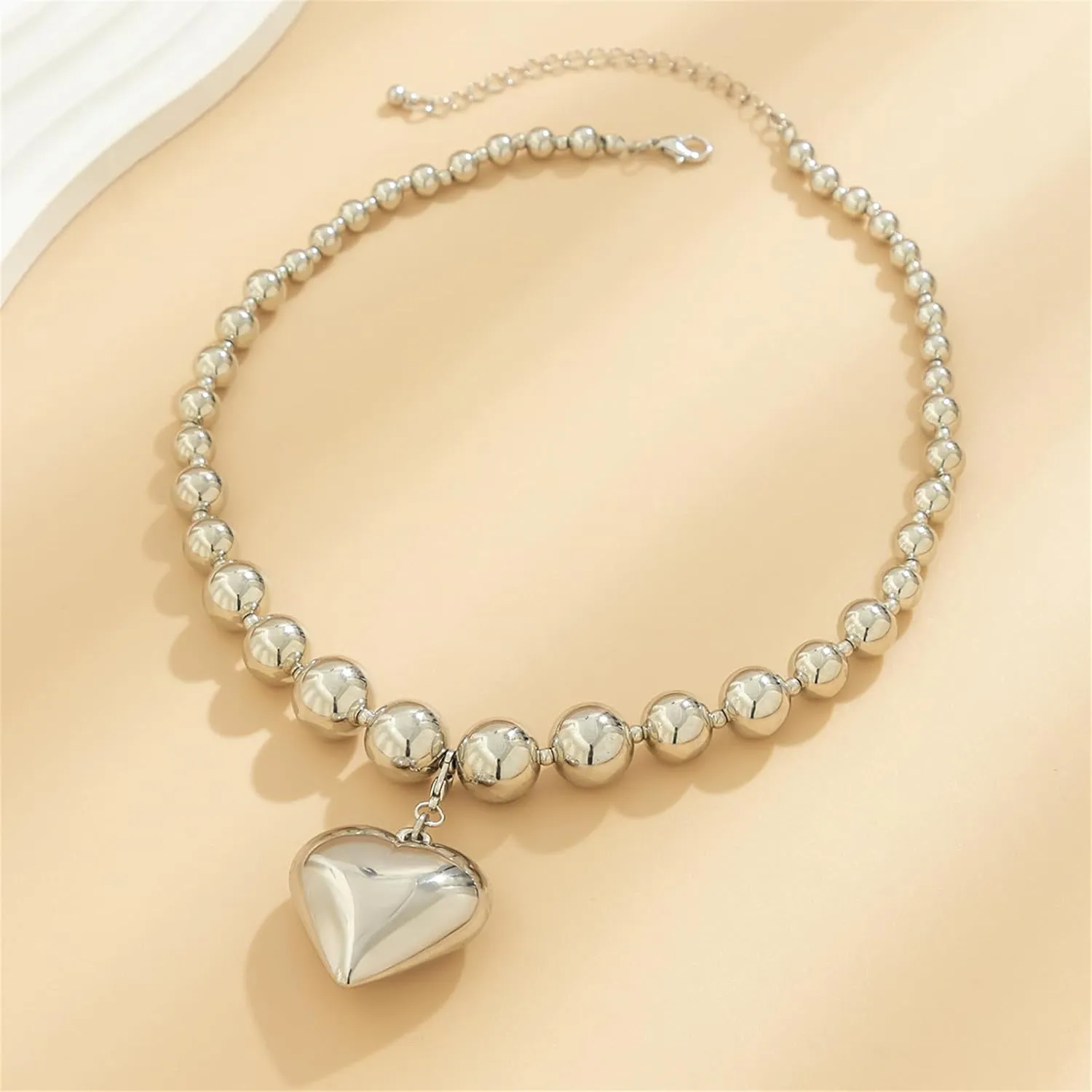 YBMYCM Heart Pendant Choker Necklaces Chunky Golden Bead Choker Necklaces for Women Gifts Jewelry