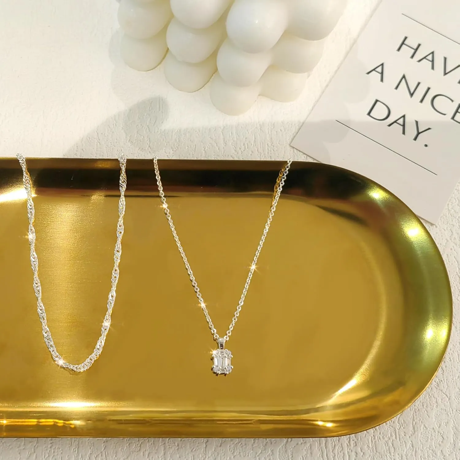 Zeffy Diamond Necklaces for Women, Dainty Gold Necklace 18k Gold Plated Layered Necklaces Simple Gold CZ Diamond Pendant Necklaces for Women Trendy Jewelry Gifts for Girls